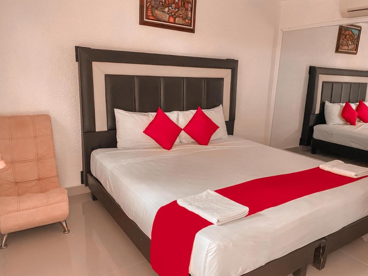 Hotel Hacienda Ixtlan Косумель Экстерьер фото