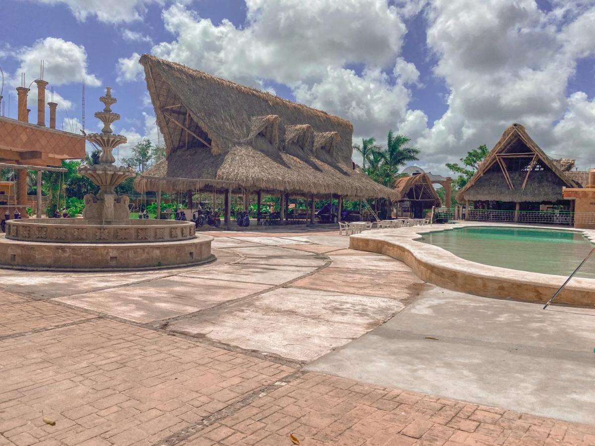 Hotel Hacienda Ixtlan Косумель Экстерьер фото